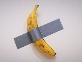 Un musée français signale le vol d'une banane faisant partie d'une œuvre d'art